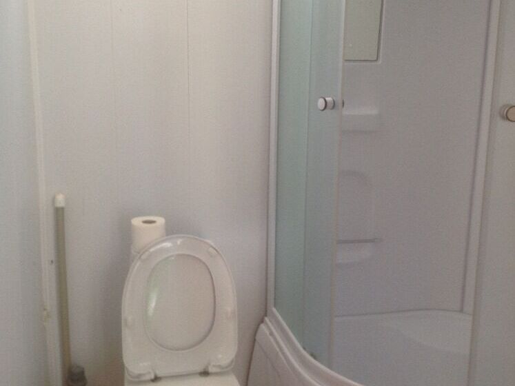 חדר סטנדרט לשלושה, Guest House R&m