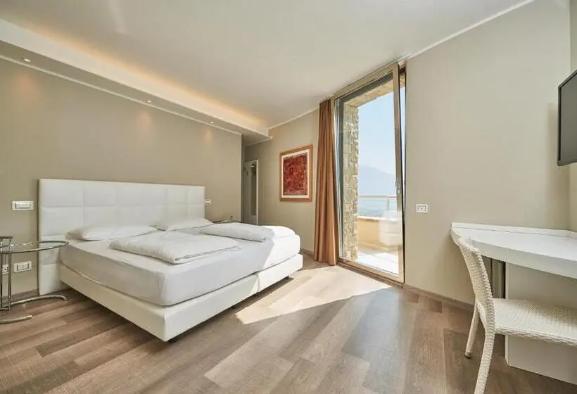 バルコニー付きデラックスルーム, Agriturismo Maso Botes