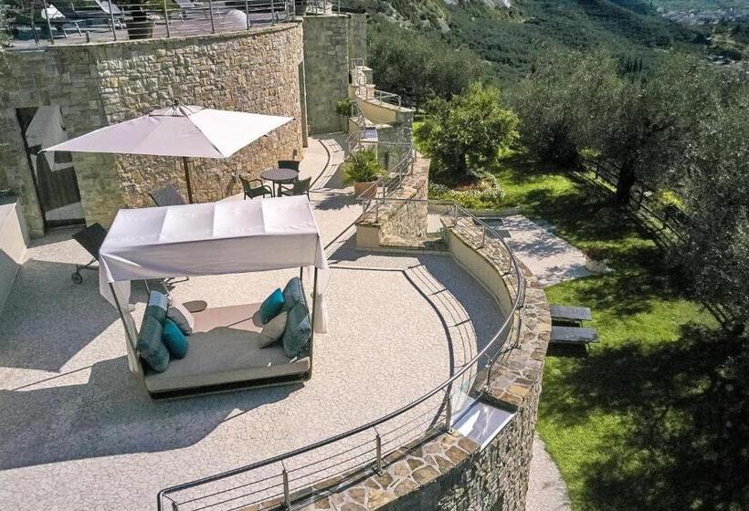 Suite with lake view, Agriturismo Maso Botes
