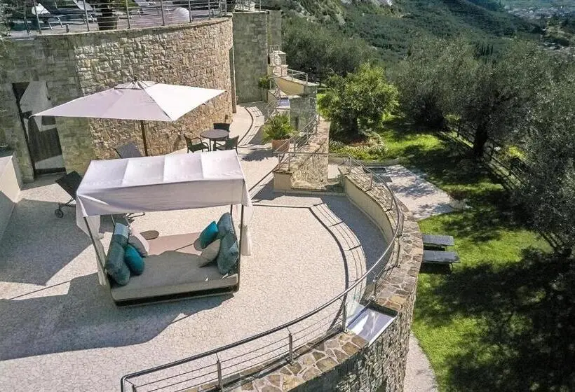 Suite with lake view, Agriturismo Maso Botes