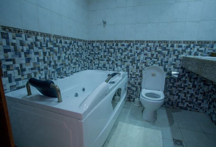 سوئیت رویال, Princess Luxury Hotels
