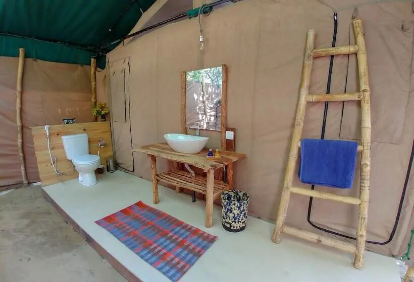 Deluxe Tent, Back Of Beyond Dune Camp Yala