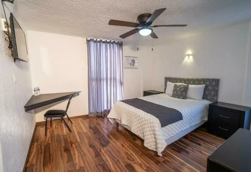 Standard Room with Balcony, Delf Inn