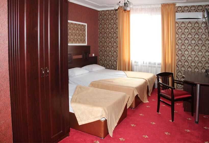 اتاق استاندارد سه نفره, Premier