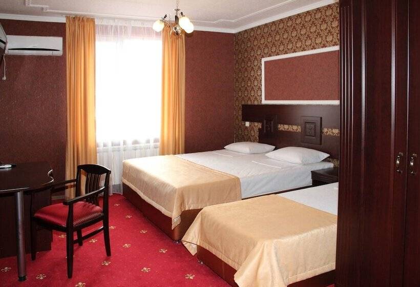 اتاق استاندارد سه نفره, Premier