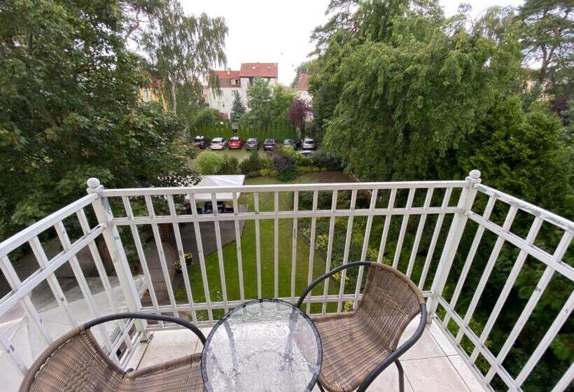 חדר סטנדרט עם מרפסת, Willa Pod Lipami