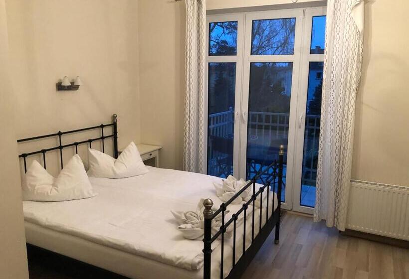 חדר סטנדרט עם מרפסת, Willa Pod Lipami