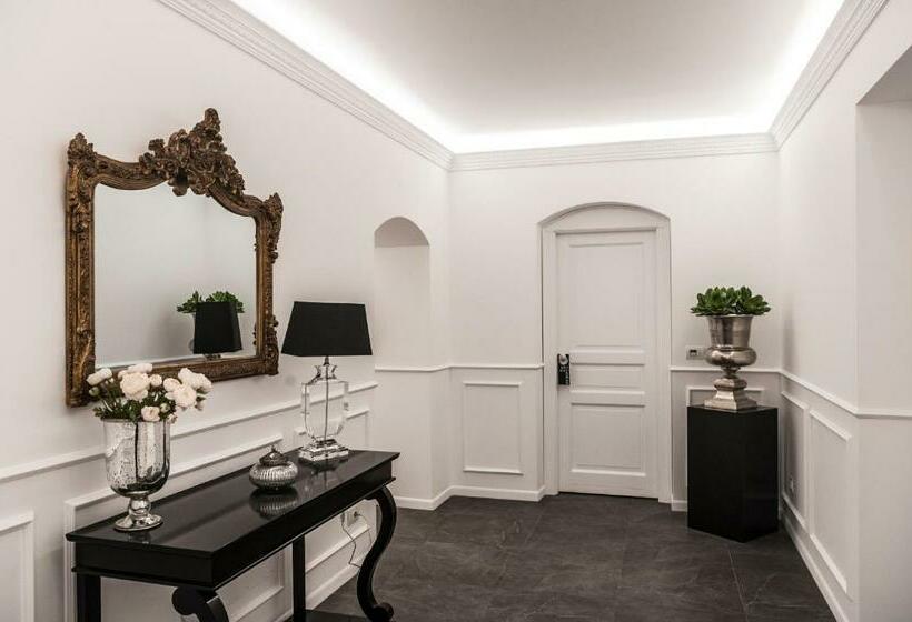 Camera Superiore Vista Città, Palazzo Natoli Boutique