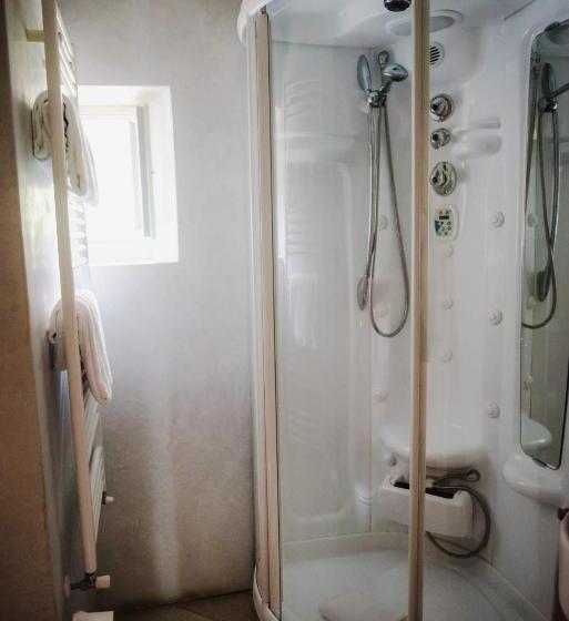 شقة من غرفة نوم واحدة متصلة, Regina Teodolinda Suites