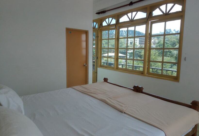 חדר אקונומי לשלושה, Nature Mount Pavilion Ella