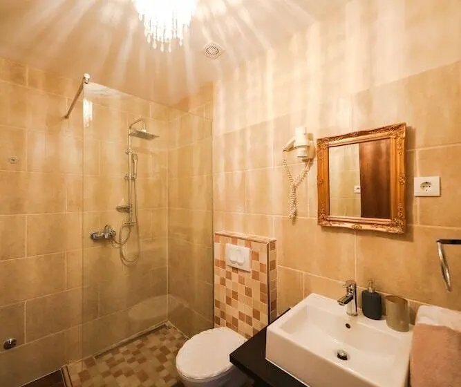 スタンダードルーム, Luxury Rooms Contessa Vitali