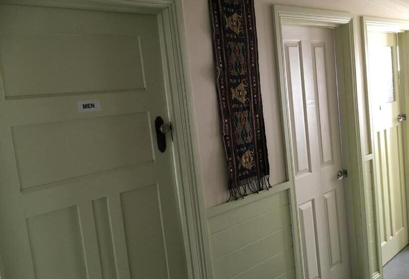 Habitació Basic, Port Campbell Guesthouse & Flash Packers