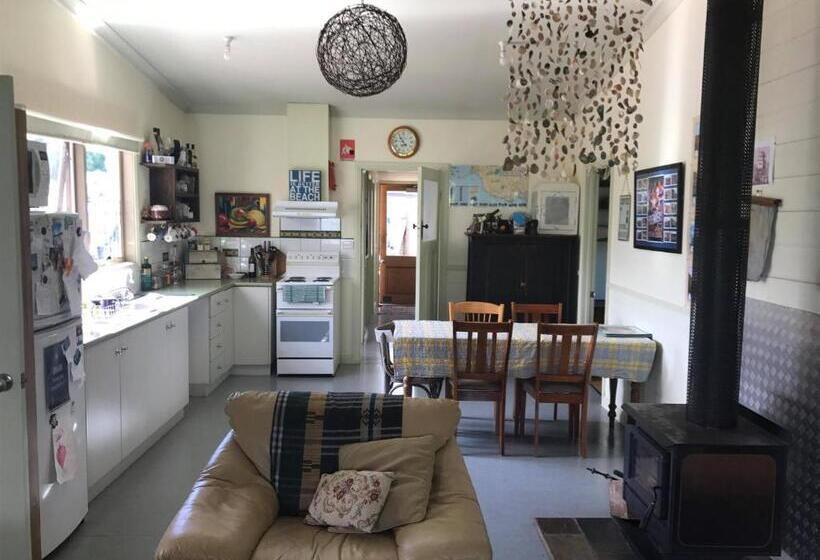 Habitació Basic, Port Campbell Guesthouse & Flash Packers