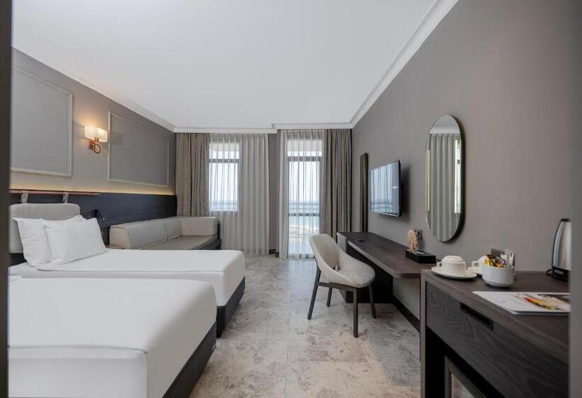 اتاق استاندارد با چشمانداز دریا, Adora Hotel & Resort