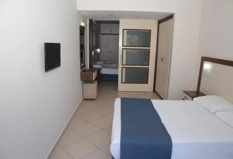 اتاق خانوادگی, Batıhan Beach Resort & Spa