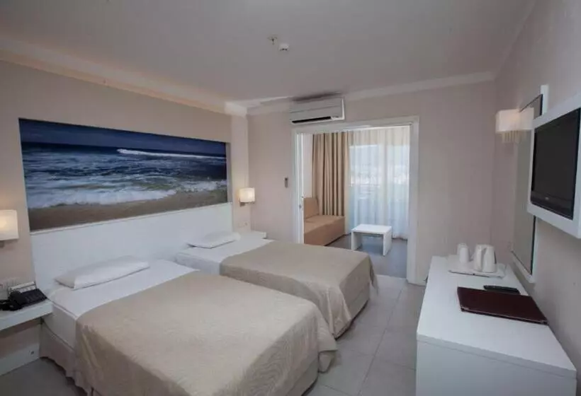 اتاق سوپریور خانوادگی, Batıhan Beach Resort & Spa