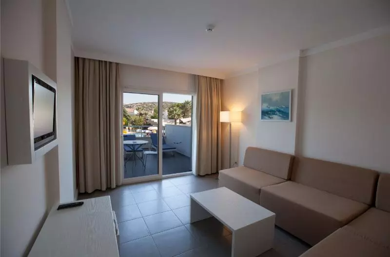 اتاق خانوادگی, Batıhan Beach Resort & Spa