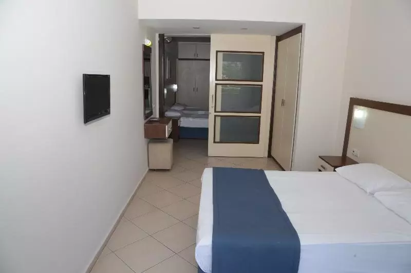 اتاق خانوادگی, Batıhan Beach Resort & Spa