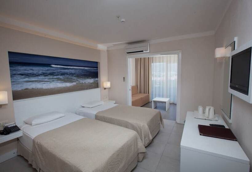 Семейный Номер, Batıhan Beach Resort & Spa