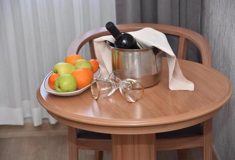 オーシャンビューデラックスルーム, Fuar