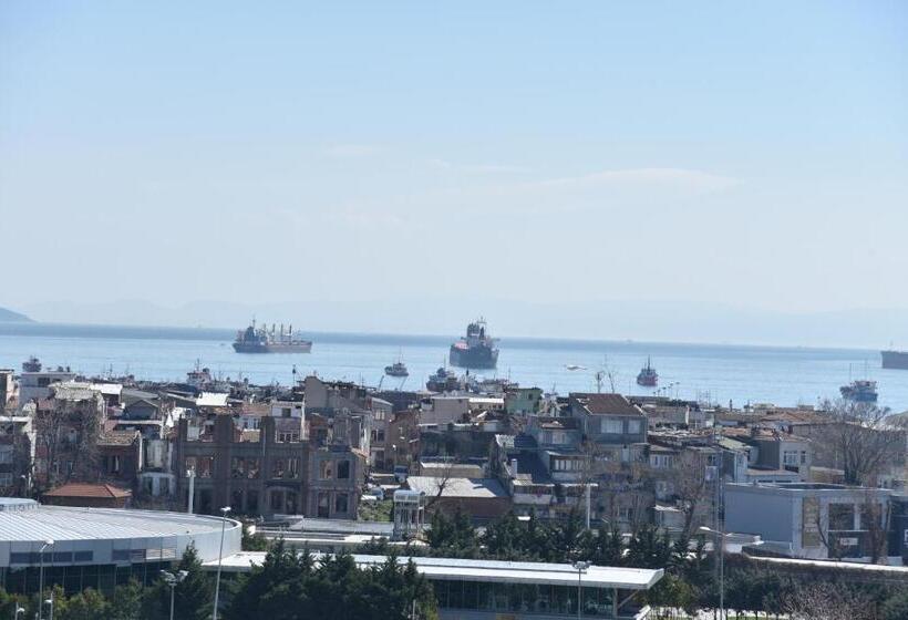 オーシャンビューデラックスルーム, Fuar