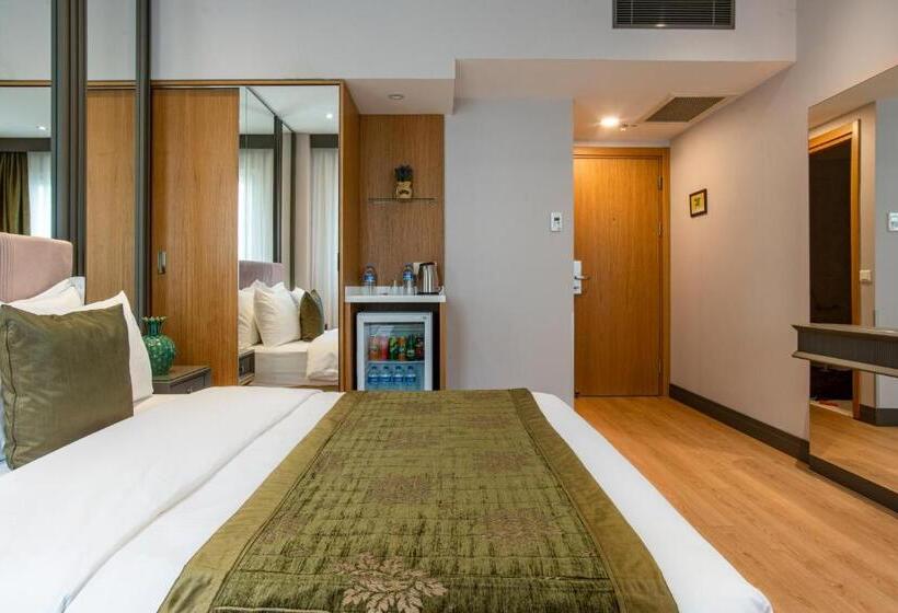 اتاق استاندارد یک نفره, Oran