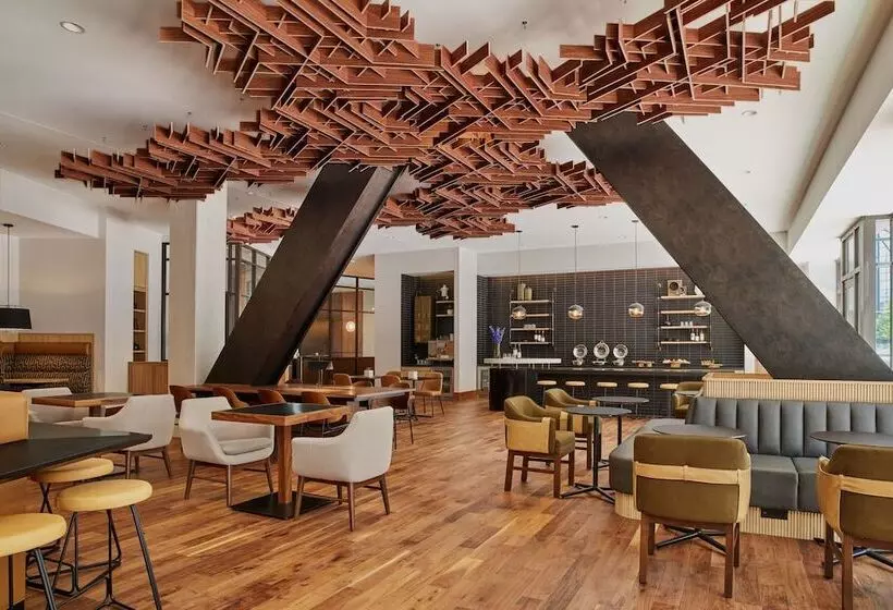 سوییت, Sheraton Denver Downtown