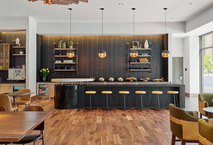 スイート, Sheraton Denver Downtown