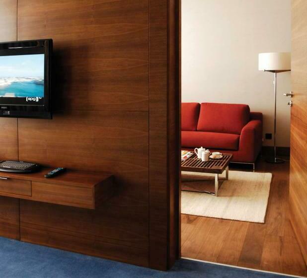 Клубный люкс с видом на море, Sheraton Istanbul Ataköy