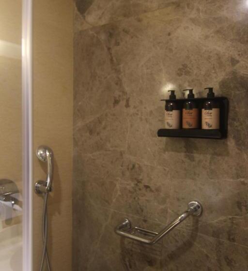 スタンダードトリプルルーム, Riva Hotel Taksim