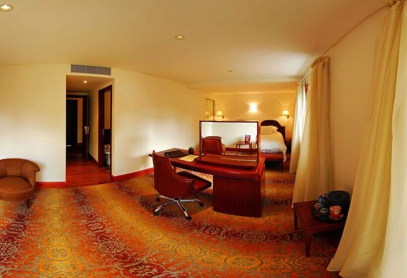 سوییت جونیور, Barradas Parque Hotel & Spa