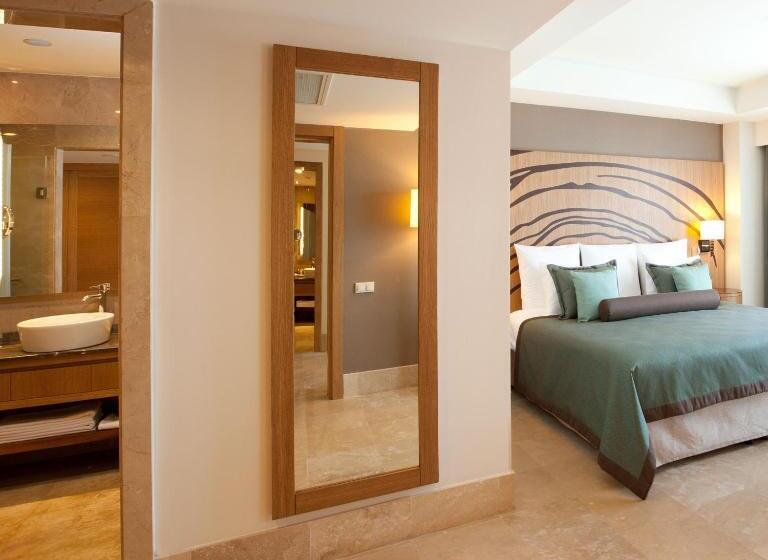 Quarto Estandar com Vistas, Paloma Oceana
