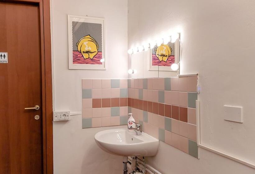 تختخواب در اتاق مشترک, Hostel Il Nosadillo   Bologna