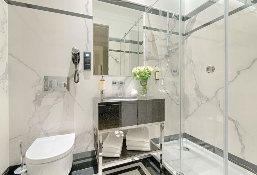 استودیوی استاندارد, Apartamenty Molo Residence