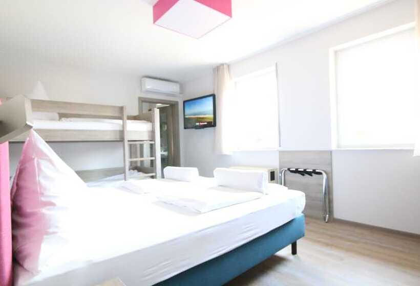 四人标准间, Gastehaus Mythos