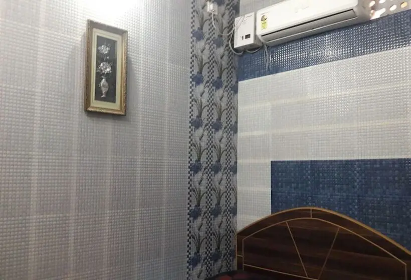 Deluxe-huone, Sai Kripa Guest House