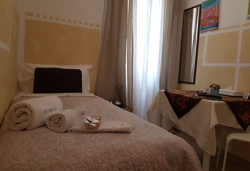 اتاق استاندارد یک تخته با سرویس بهداشتی مشترک, Locazione Turistica Cittadella