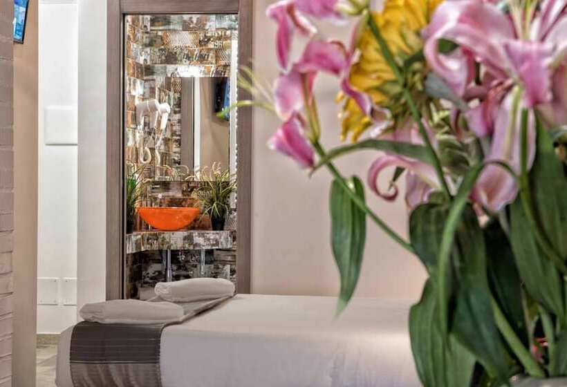 חדר סופריור, Starhome Navona