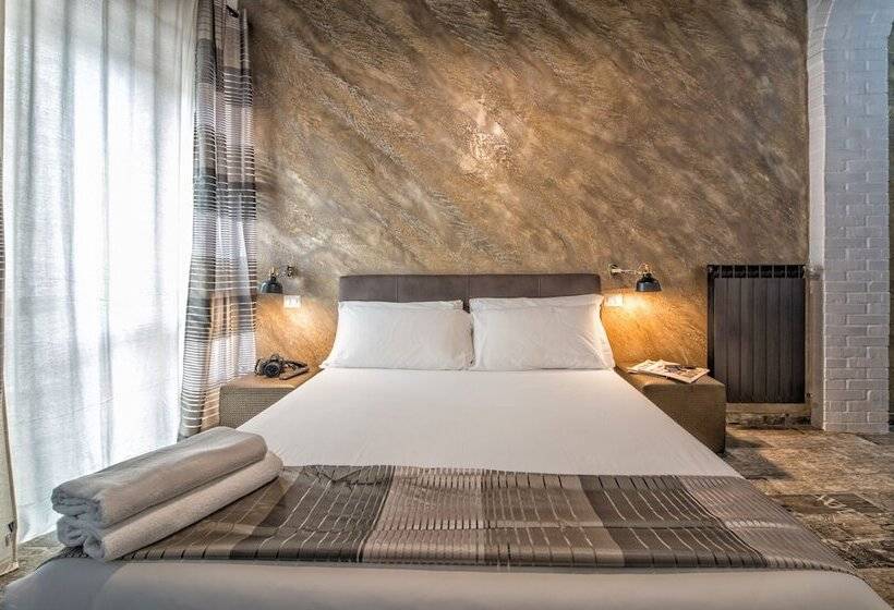 חדר סופריור, Starhome Navona