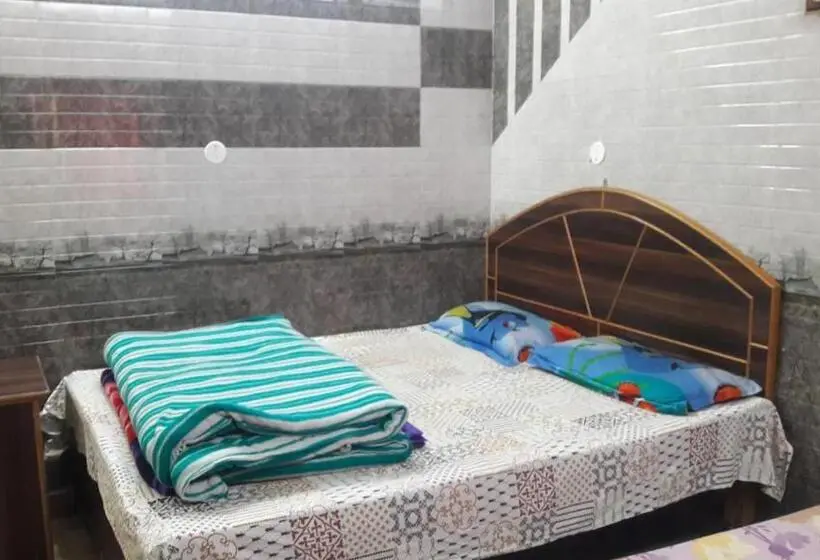 Deluxe-huone King-vuode, Sai Kripa Guest House
