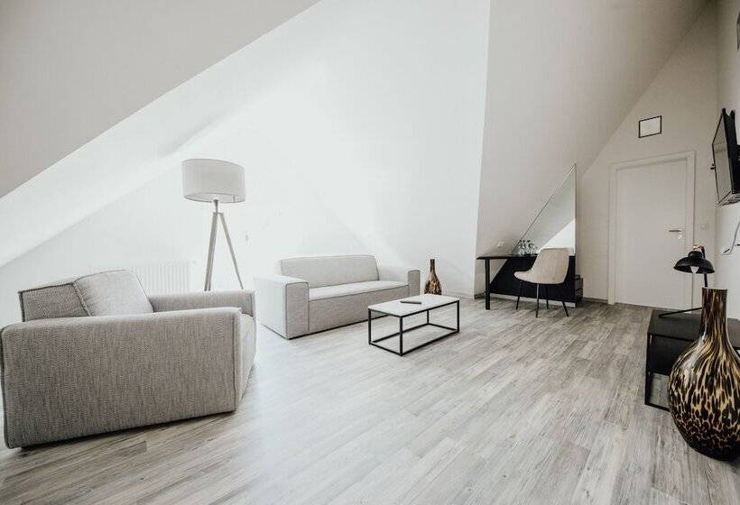 디럭스 룸, Magni Boutique