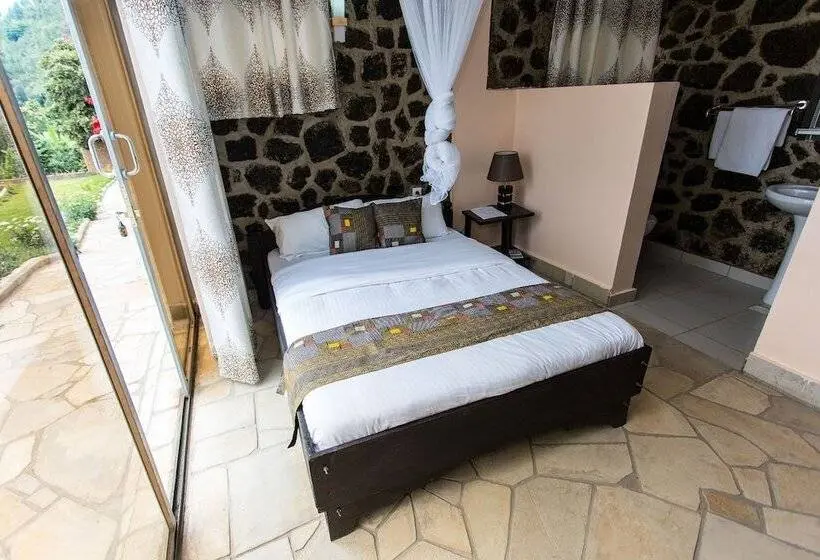اتاق استاندارد یک نفره, Nirvana Heights