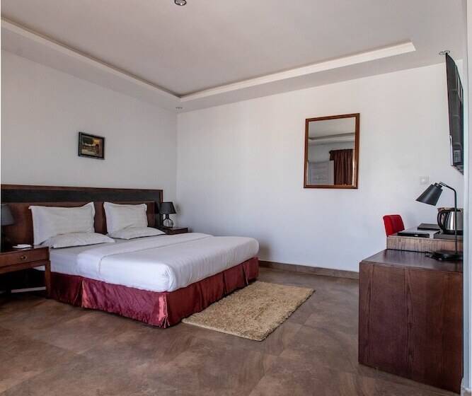 اتاق سوپریور, Le Feto 2