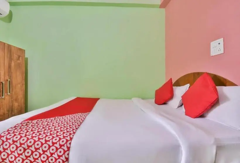 اتاق کلاسیک سه تخته, OYO Flagship 45852 Hotel Happy Journey