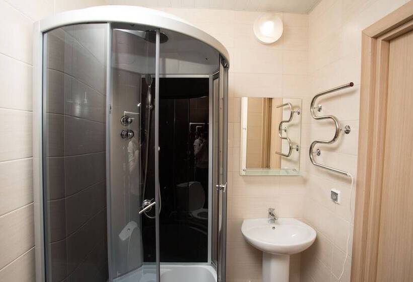 デラックススタジオ, Panoramic Apartments S16