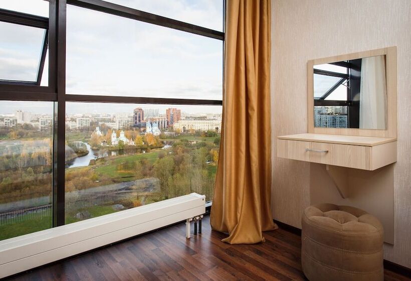 １ベッドルームのコンフォーとアパートメント, Panoramic Apartments S16