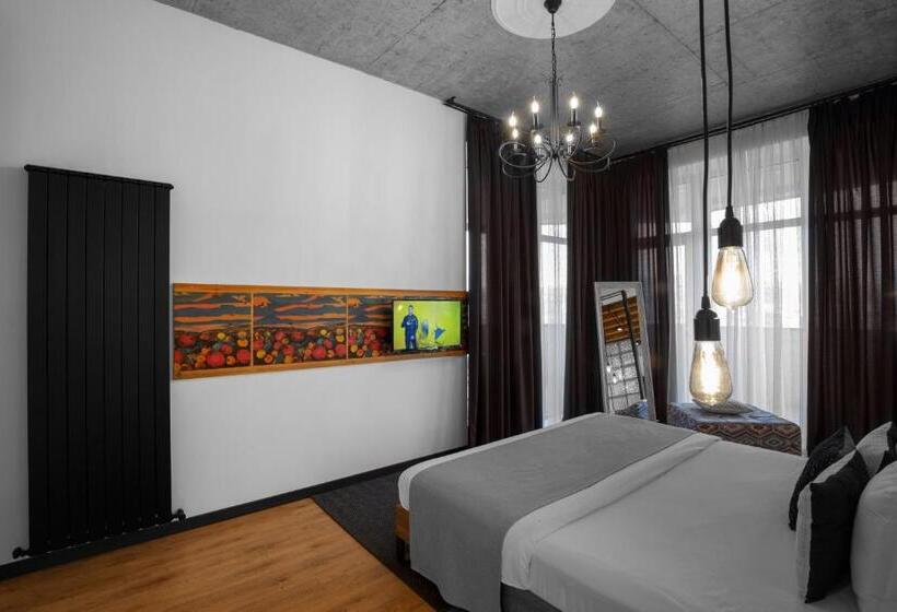 اتاق استاندارد, Ris Dalma Collection Yerevan