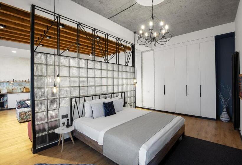 اتاق استاندارد, Ris Dalma Collection Yerevan