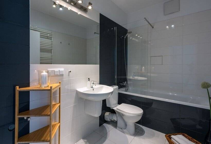 Студия Стандарт, Apartamenty Wroc Kurkowa 14