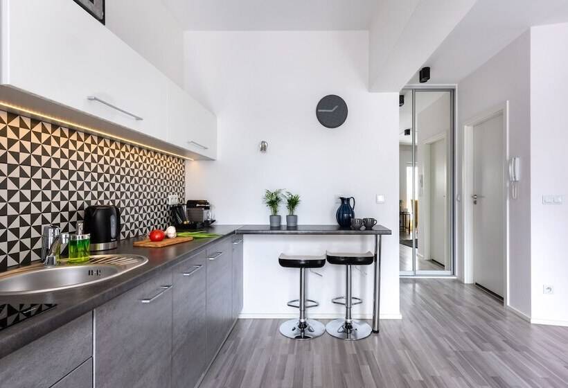 Студия Стандарт, Apartamenty Wroc Kurkowa 14